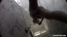 Мустурбация в ванной душем скрытая камера видео
